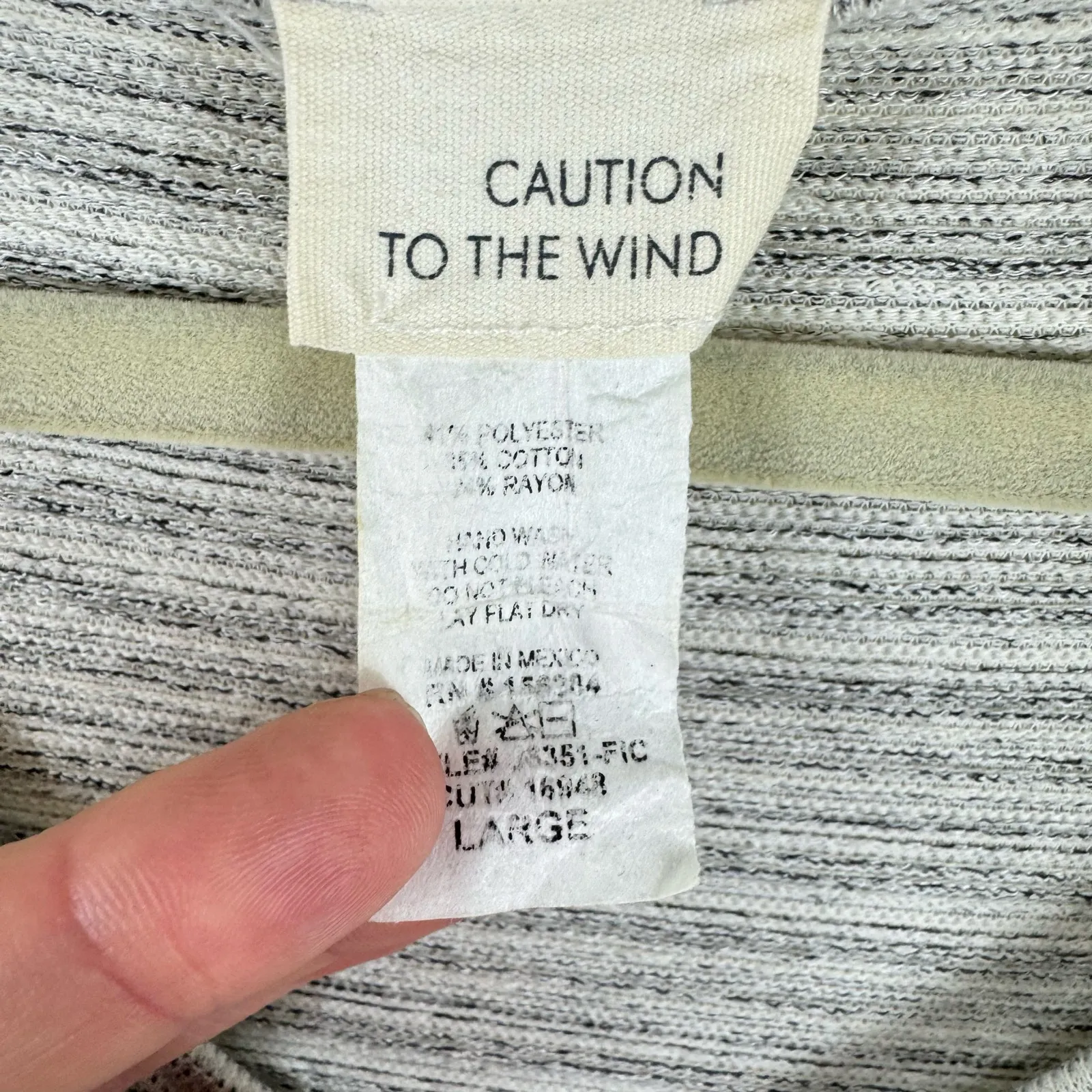 Caution To The Wind Gray Heather V-Neck Flutter Sleeve Tiered Pleated Dress Sz L - Image 4