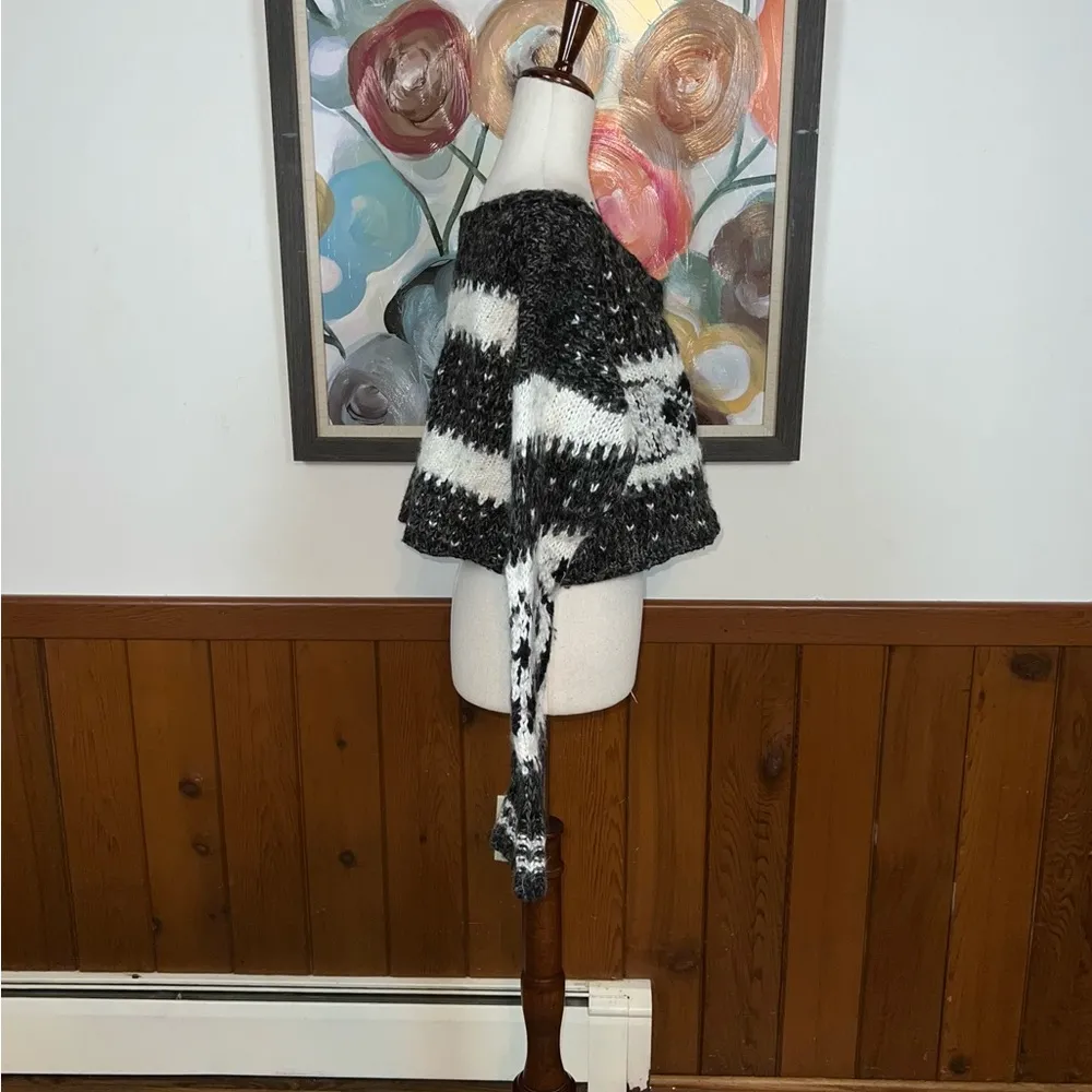 Adorable Free People Cropped Fair Isle Sweater! - Image 3