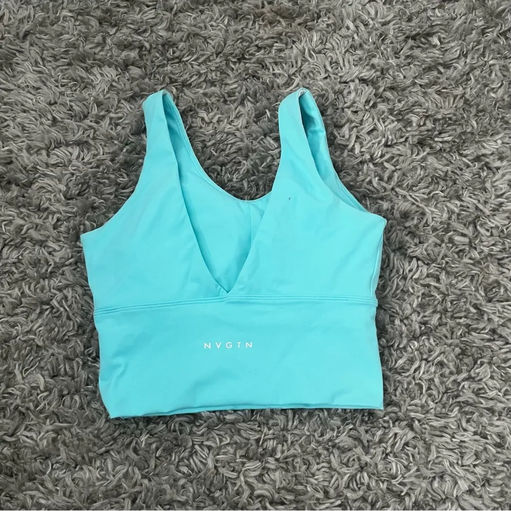 Nvgtn turquoise athletic tank size small - Image 4