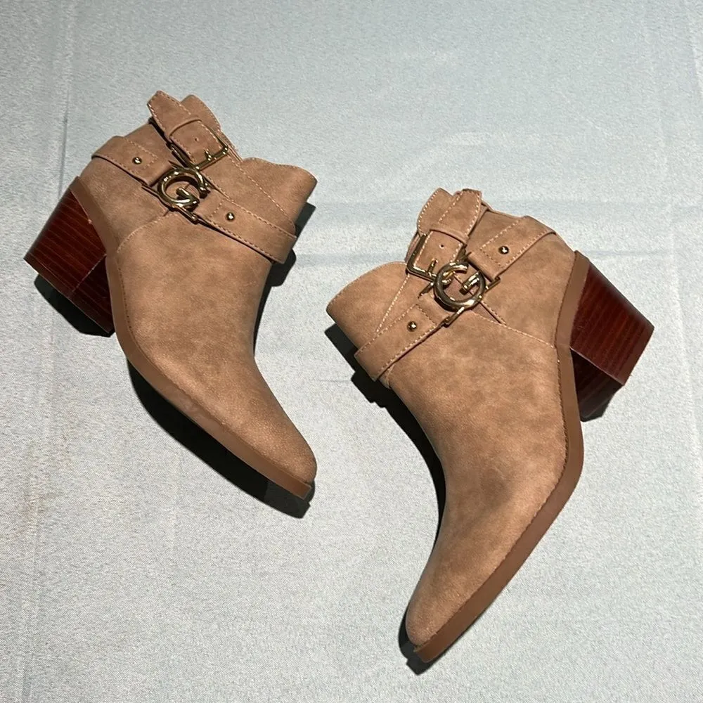 GBG Guess Los Angeles Women's GG Dusty Pointy Toe Booties B37 Tan Size 6.5 - Image 2