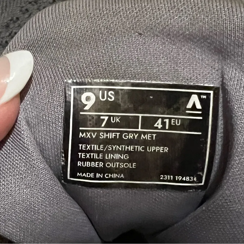 Abeo Momentum Shift Grey Met women’s size 9, comfy knit sneakers, lightweight Gray - Image 5