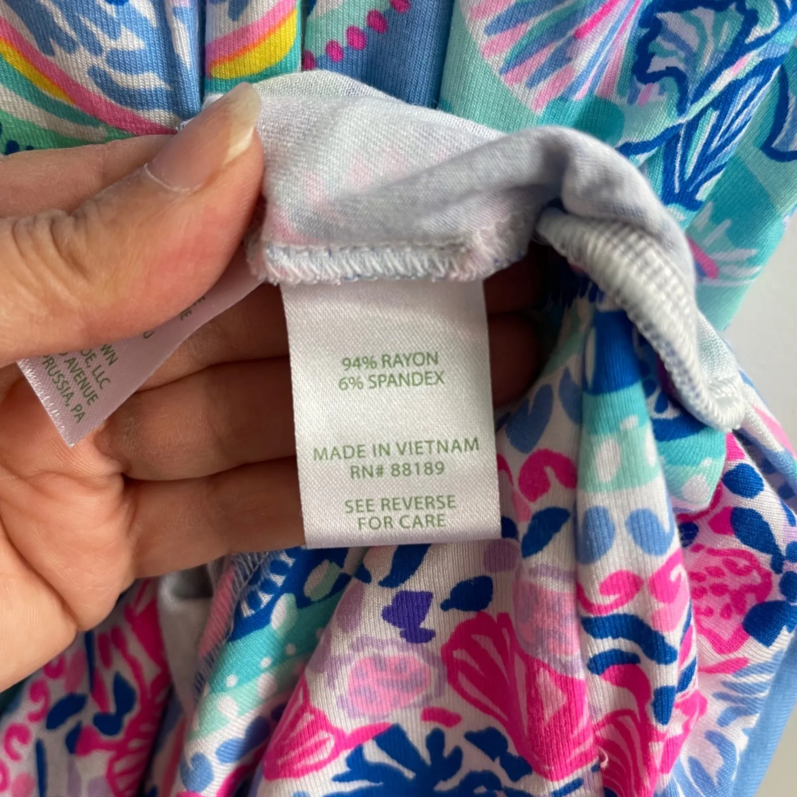 Lilly Pulitzer Blue Pink Shell Print Bowan Halter Tank Top Chain Neck Size Small - Image 7