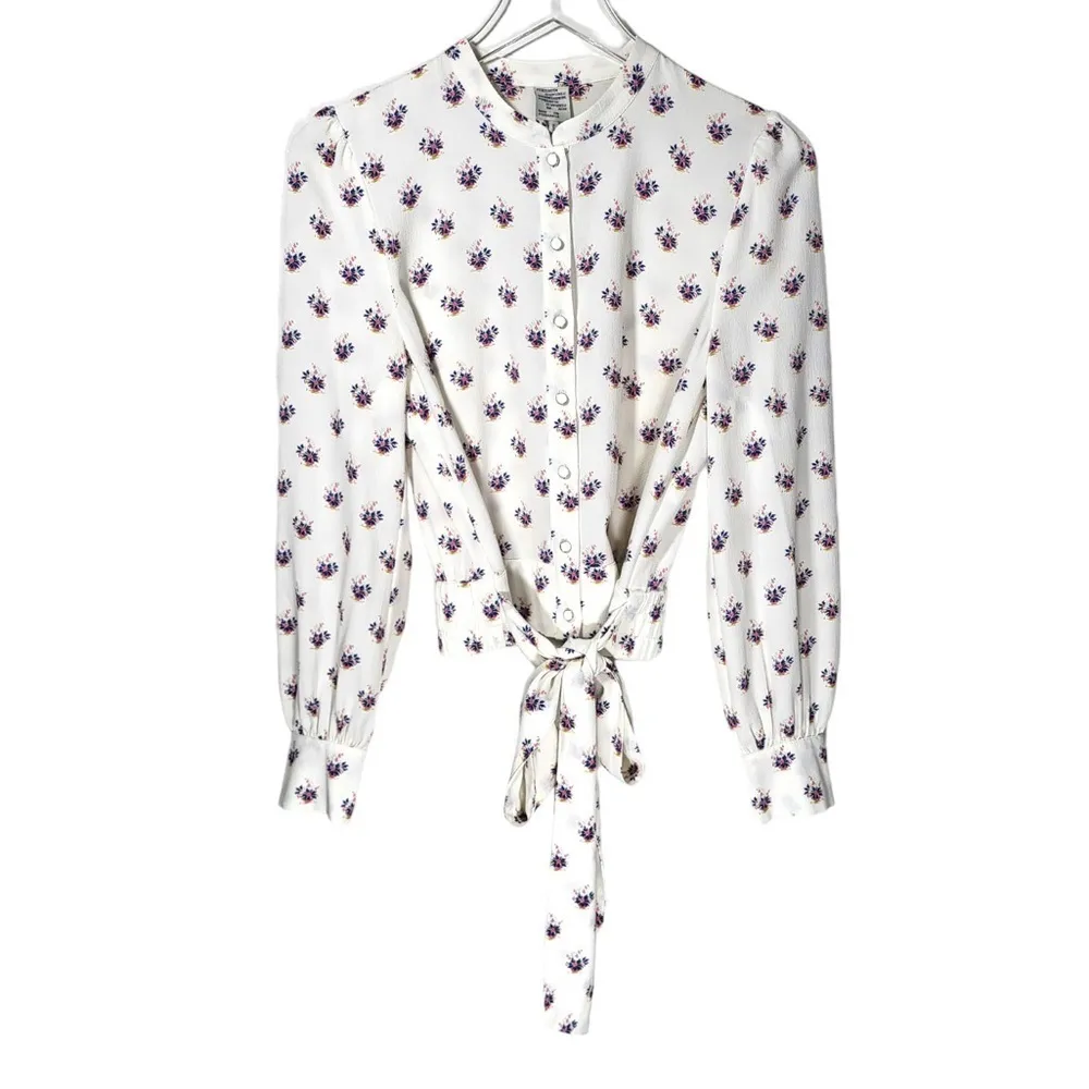 Baum Und Pferdgarten Morae Floral Tie Hem Blouse in Fannik Flower Cream Pink - Image 5