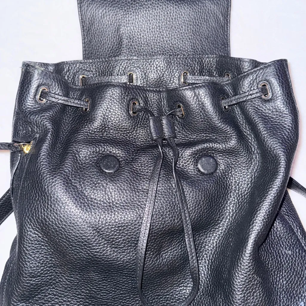 Tory Burch Brody pebbled Leather black Backpack - Image 4