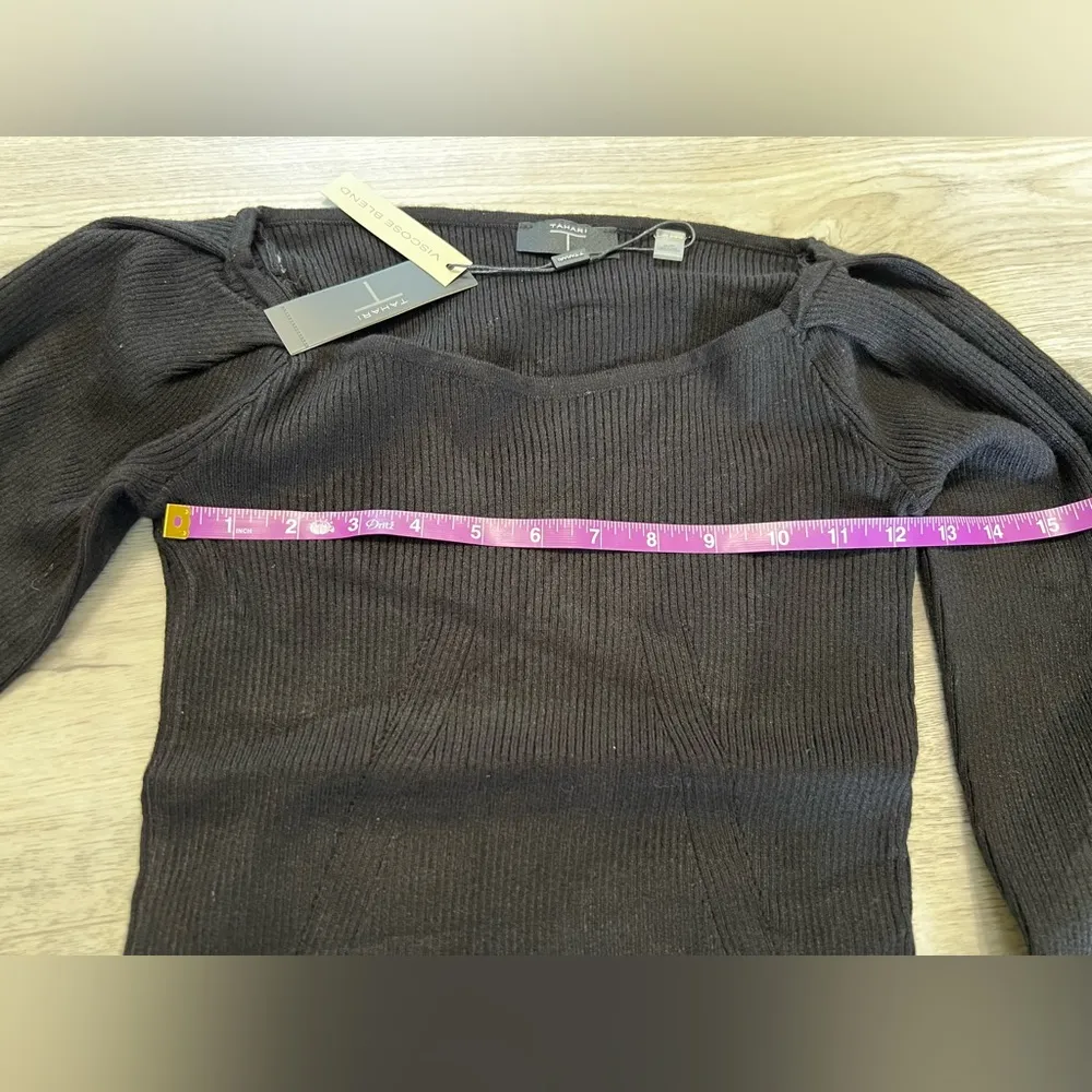 Tahari Ribbed Knit Sweater dress with bubble sleeves size S - Image 4