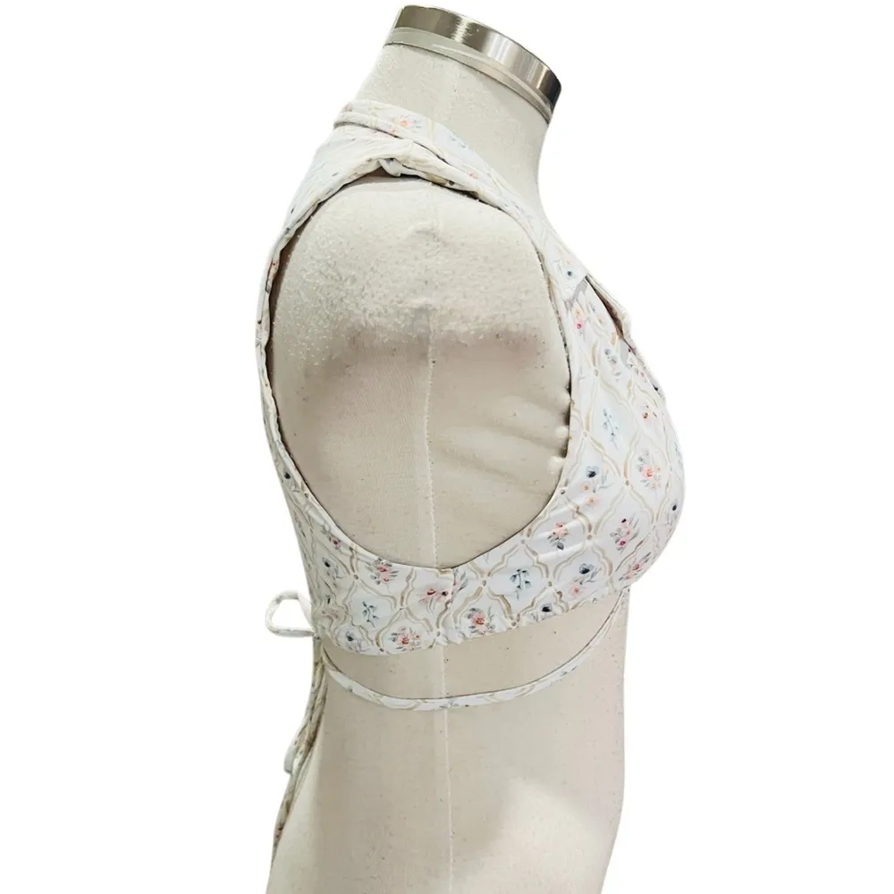 LA PORTE DENISE LAPEL TOP FLORAL LATTICE PRINT
Size Small NWT Pink - Image 3