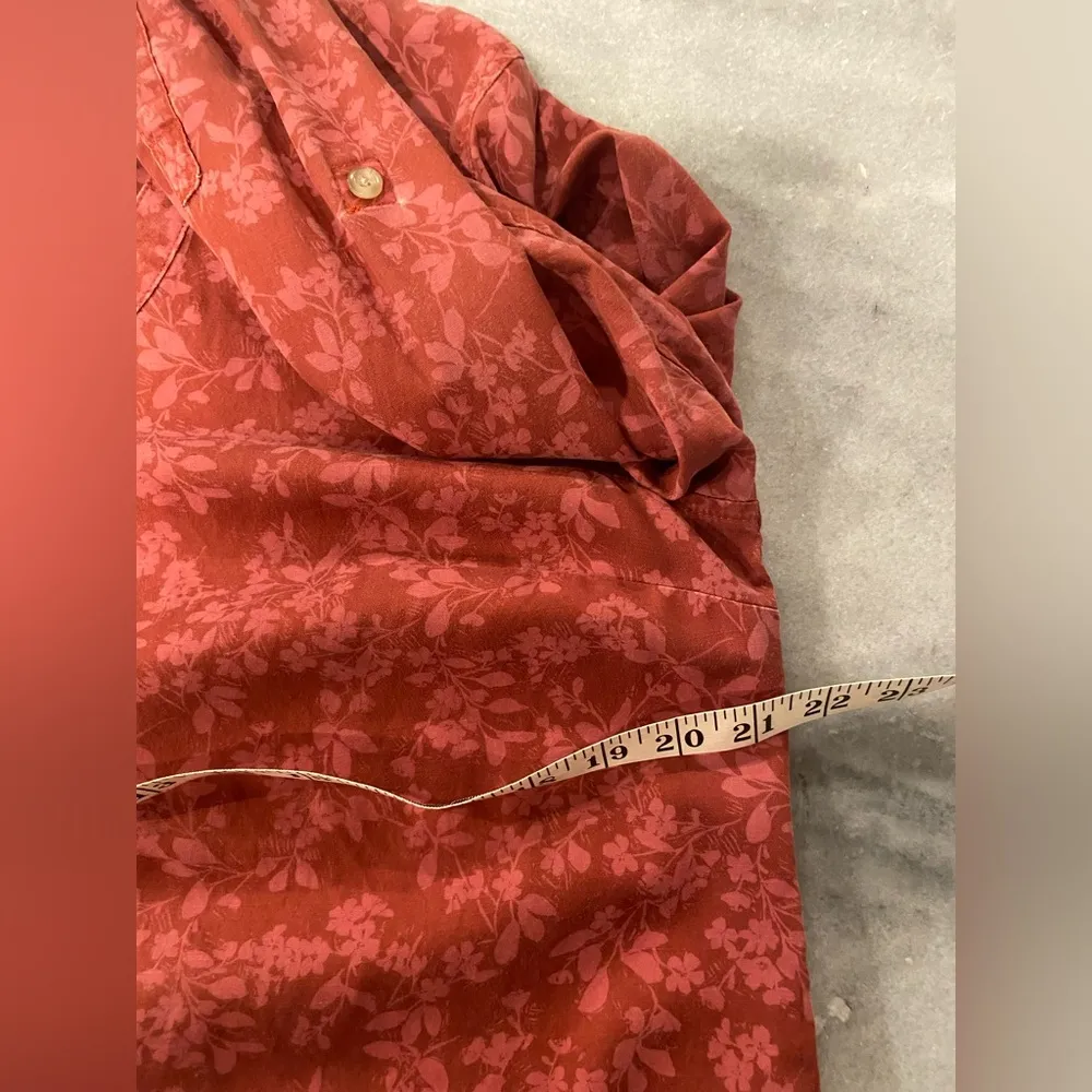 L.L. Bean Size M Pink Floral V Neck Henley Long Sleeve Pullover Cotton Blend Top Size M - Image 7