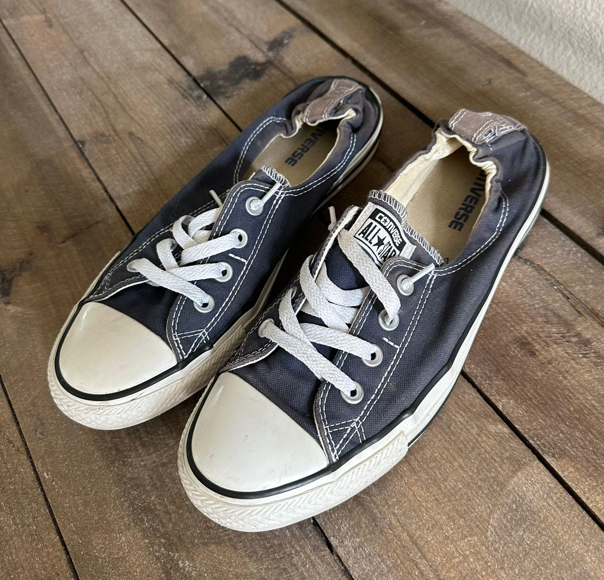 Navy blue  slip Ons - Image 3