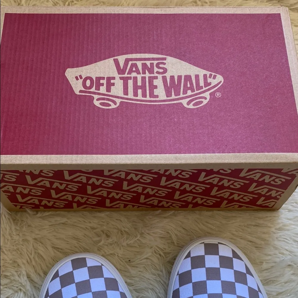 NWT
Vans Sheldan Women’s Checkered Sneakers - Image 6
