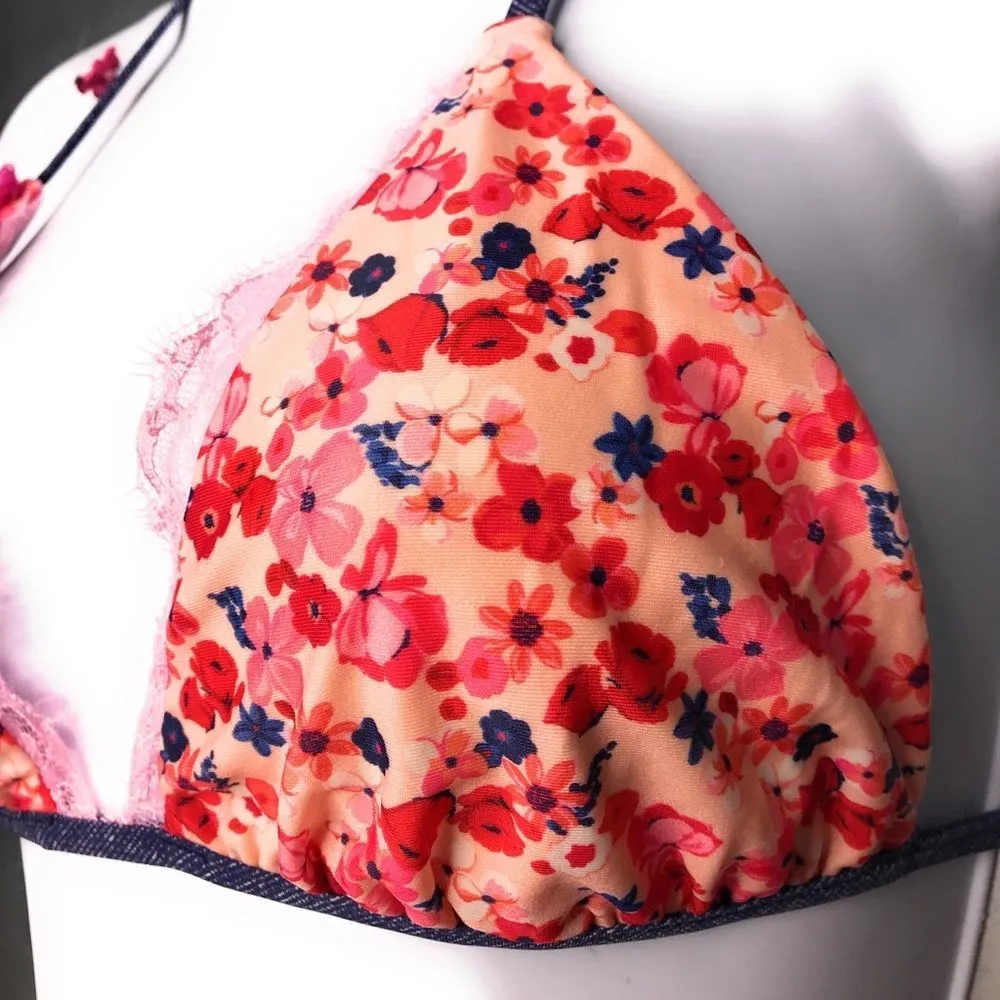 Beach Bunny  Lay Your Love On Me Triangle Bikini Top - Image 6