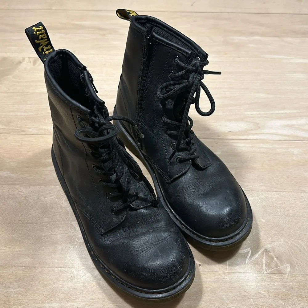 Dr. Martens 1460 8-Eye Sz 6 - Image 2