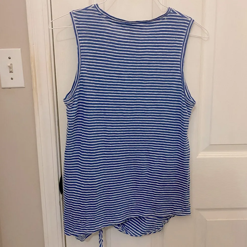 Sleeveless Assymetrical Front Tie Striped Linen Top - Image 8