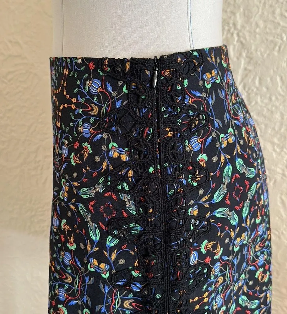 Zara Black Blue Green Red Floral Embroidered Crochet Sides Mini Skirt Medium - Image 5