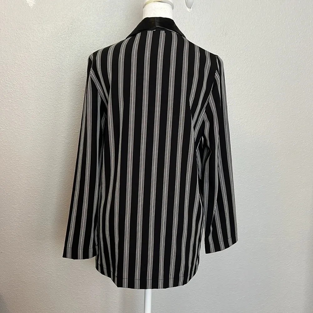 Zara Flowy Open Blazer Striped Size XS - Image 4