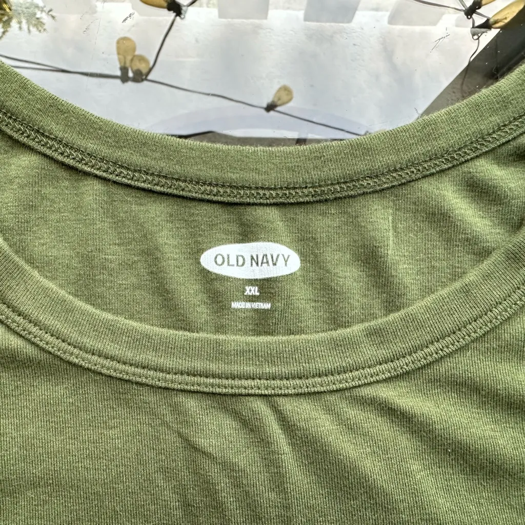 Old Navy Slim Fit Short Sleeve Crewneck Tee in Green Size XXL - Image 4