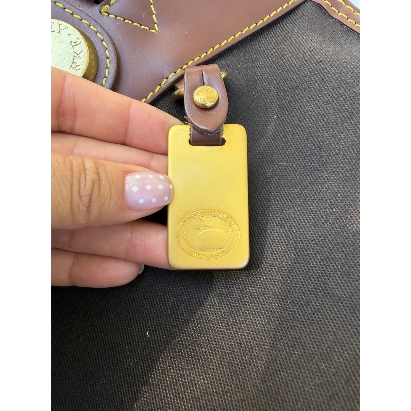 Vintage Dooney & Bourke
Cabriolet Dome Satchel Bag Made in USA - Image 9