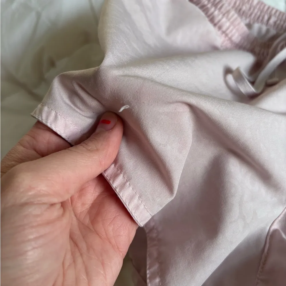 Pink old navy active shorts - Image 2