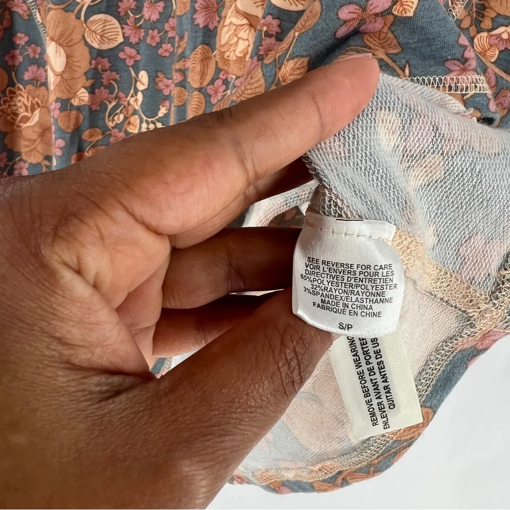 Bobeau Soft‎ Floral 3/4 Sleeve V-Neck Relaxed Fit Swing Tunic Top NWT Size S - Image 7