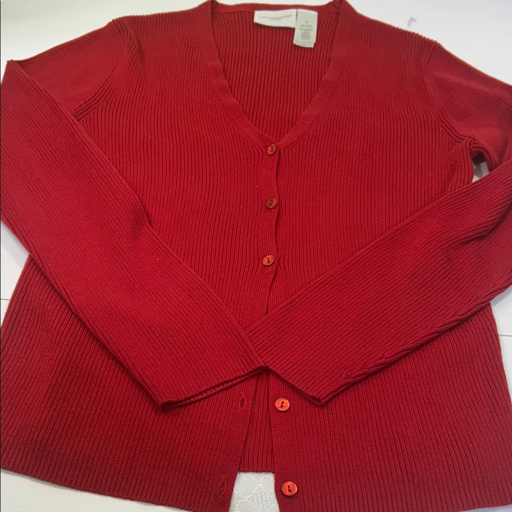 Liz Claiborne V-Neck Red Sweater - Image 9