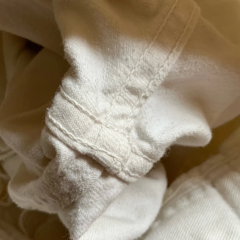 Guess Vtg 80s white high waist  jeans - Image 6