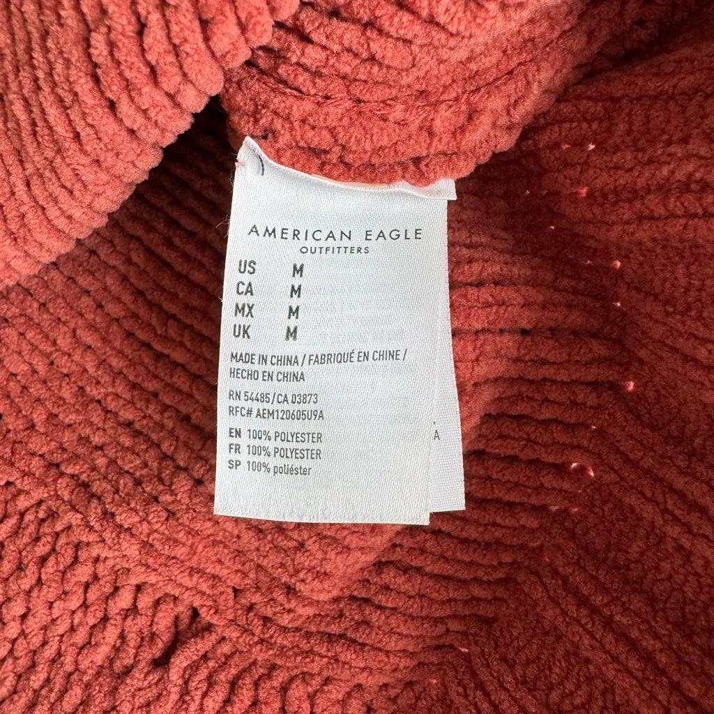 American Eagle Burnt Sienna Chenille Crewneck Cableneck Sweater Size Medium - Image 6