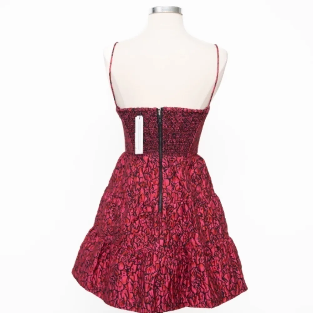 ALICE + OLIVIA. Jamila Fit-&-Flare Dress. - Image 3