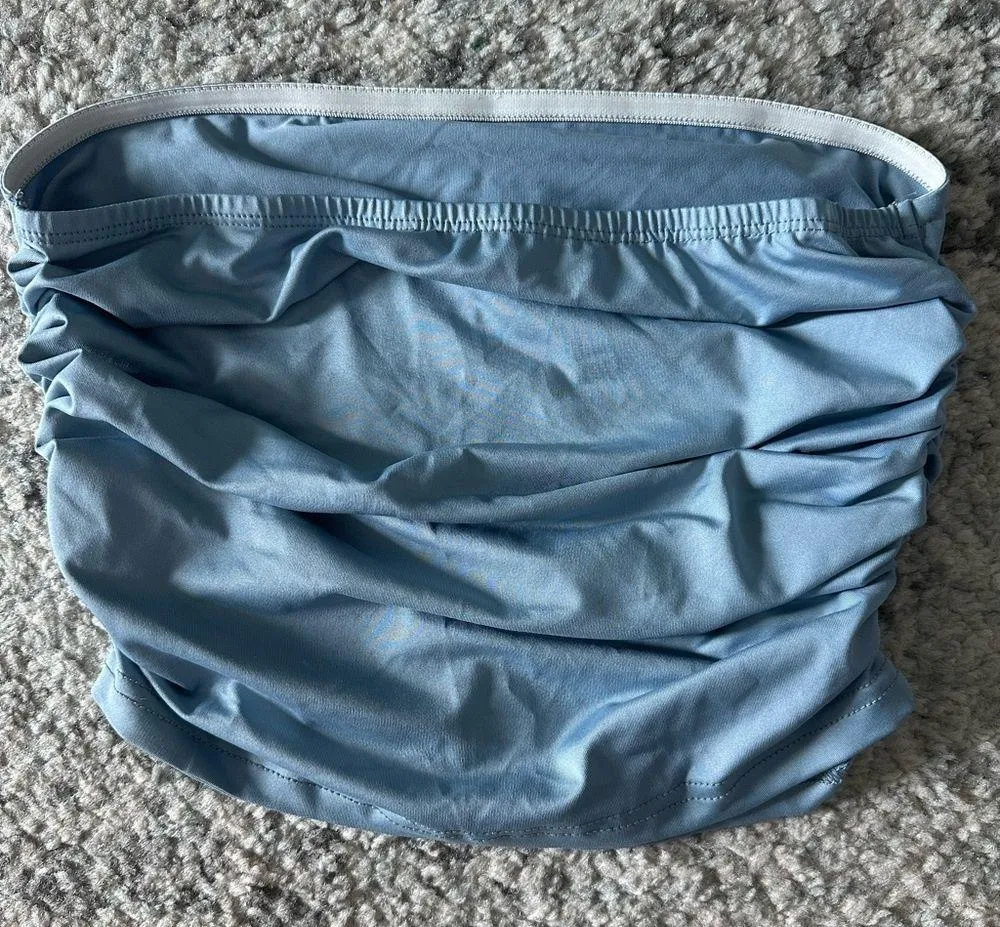 NWT Cider Ruched Strapless Top - Image 3