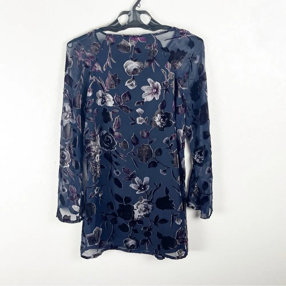 ANTHROPOLOGIE STARING AT STARS Floral Velvet Long Bell Sleeves Shift Dress Small - Image 2