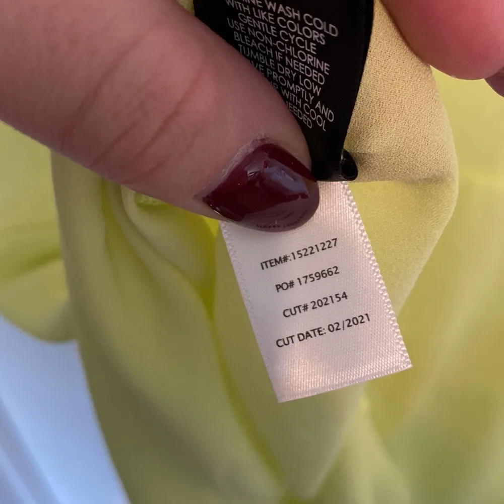 Torrid Flowey Tank Top Yellow Size 3 - Image 7