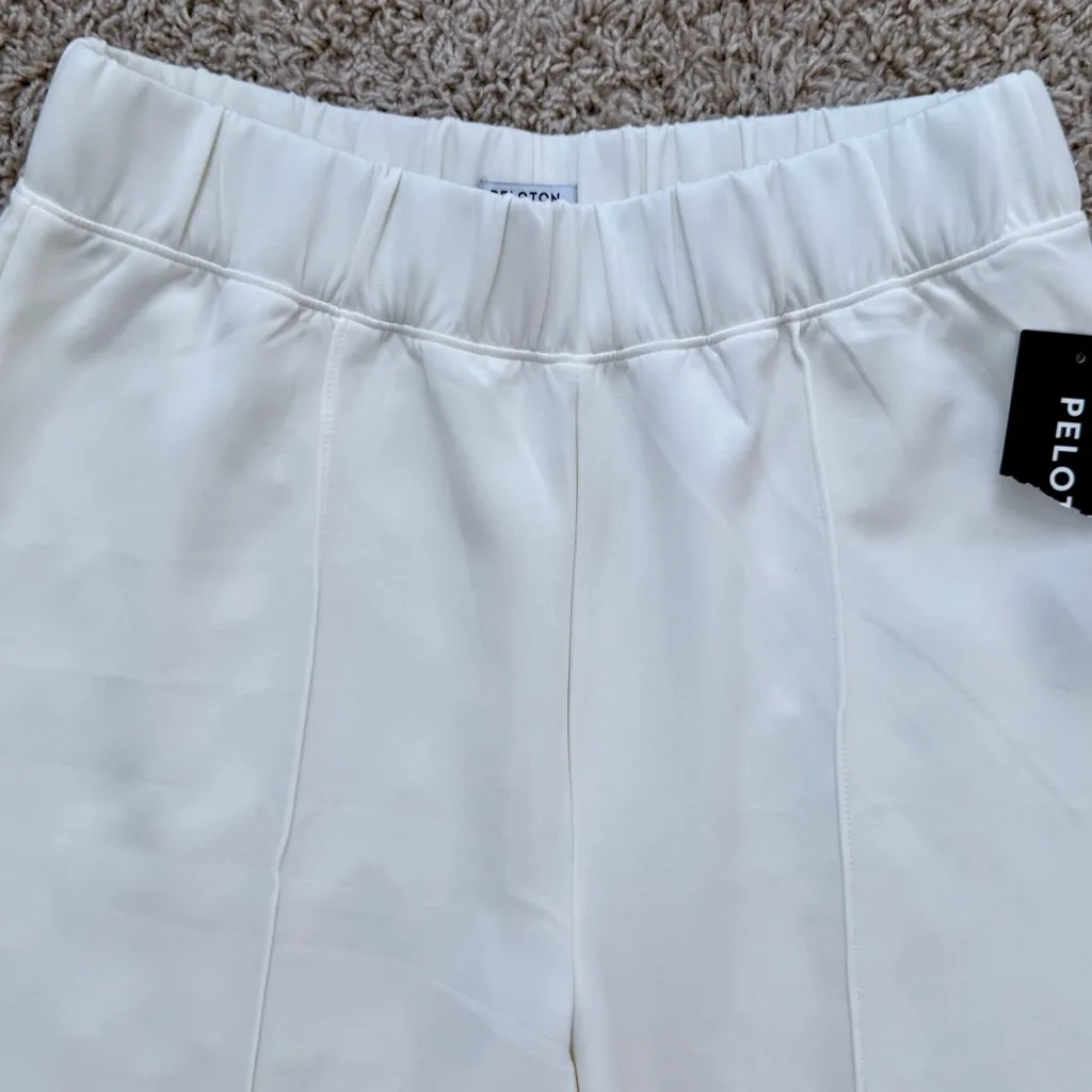 Peloton Pin Tuck Pants NEW - Image 7