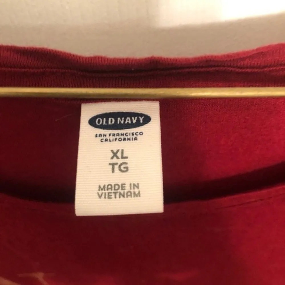 Old Navy Graphic Tee New Yeah Sz XL - Image 3