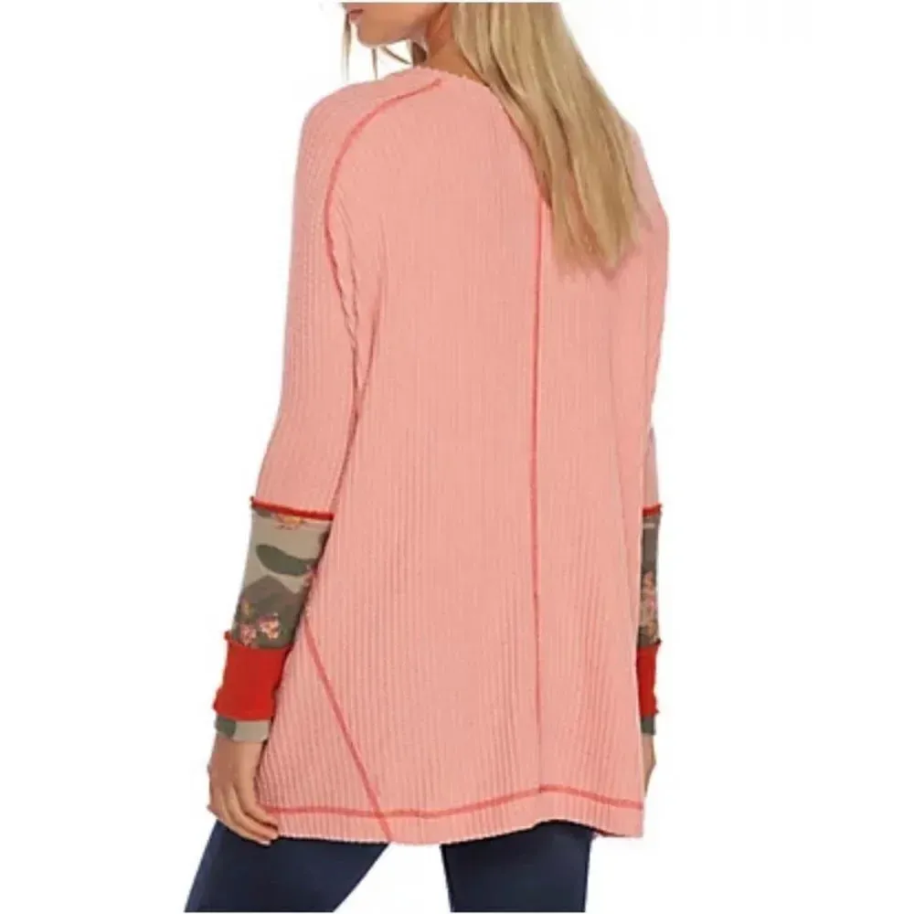 Free People We The Free Peach Thermal Lovin Leopard Thermal Top Print Cuffs - Image 4