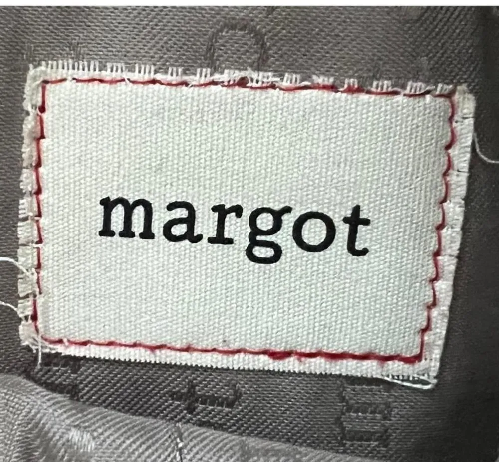 margot New York | ladies Lorna large crossbody handbag. - Image 6