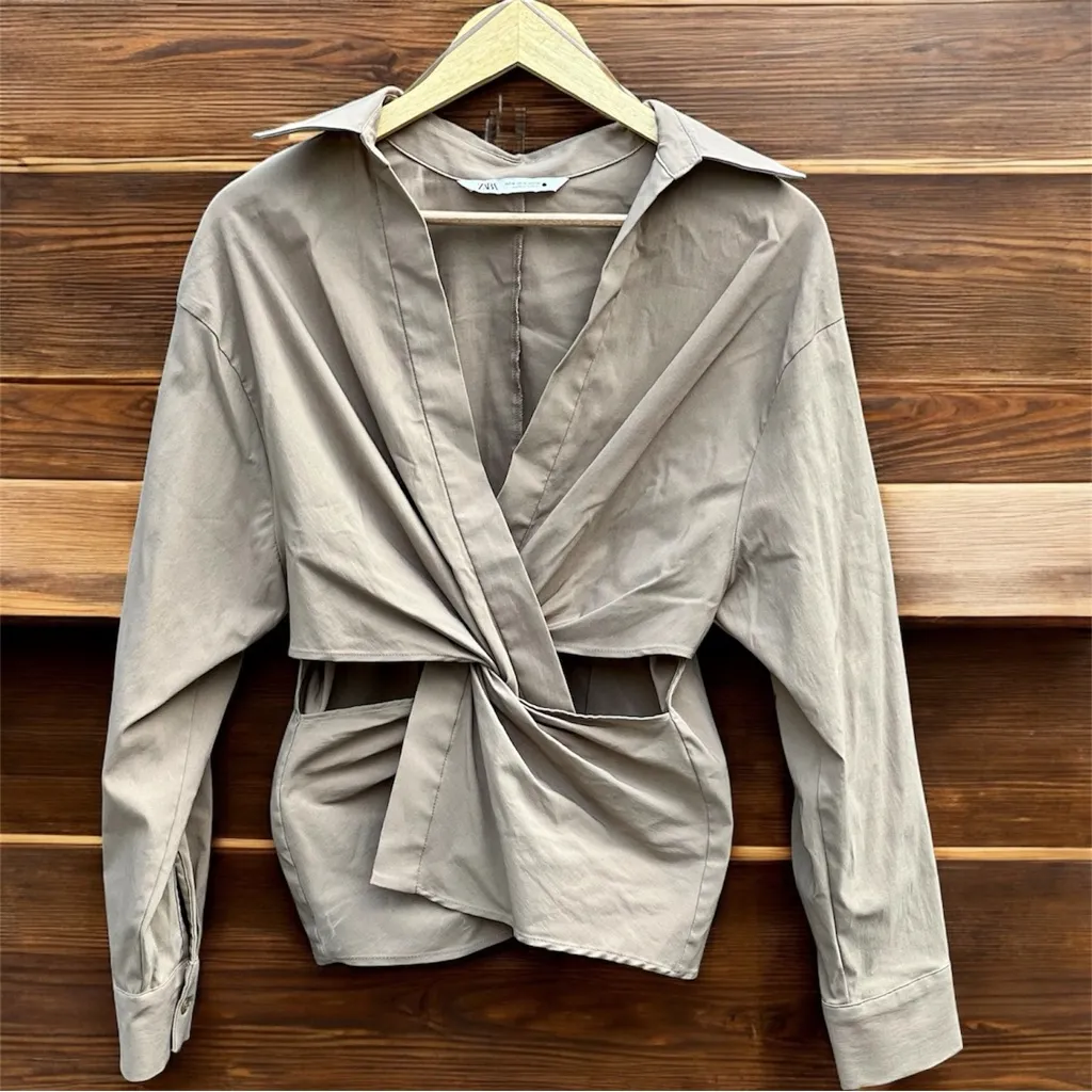 ZARA  Women’s Front Cut Out Detail Long Sleeve Blouse - Image 2