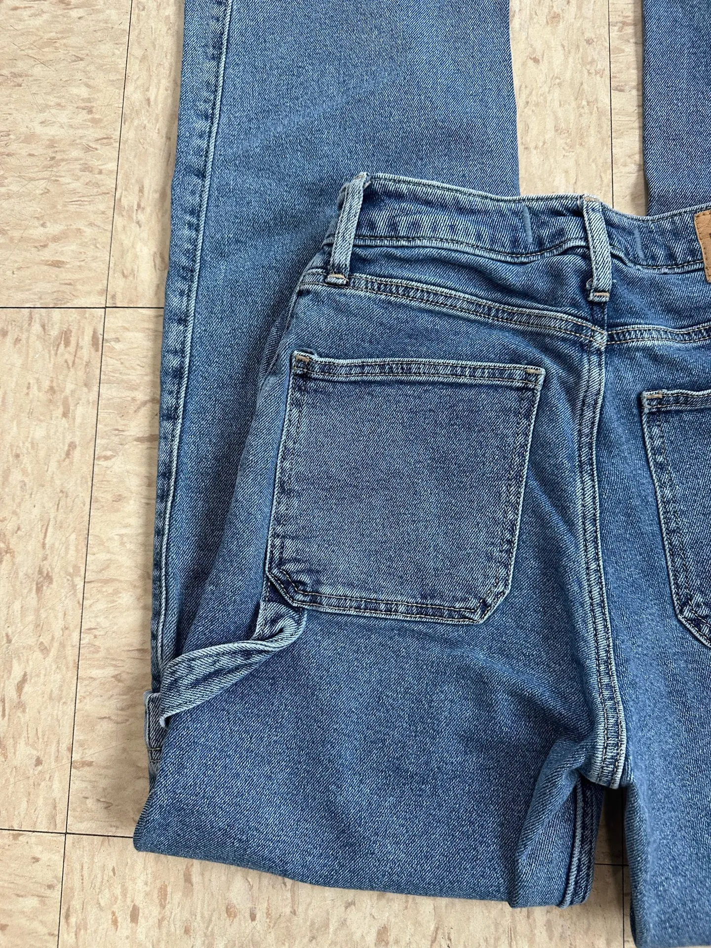 Hollister cargos  - Image 2