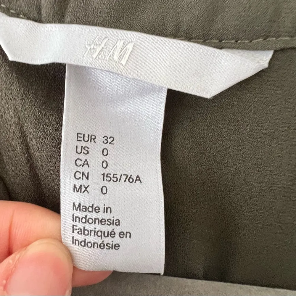 H&M Olive Green Khaki Sleeveless Shirt Dresss Size 0 EUC - Image 2