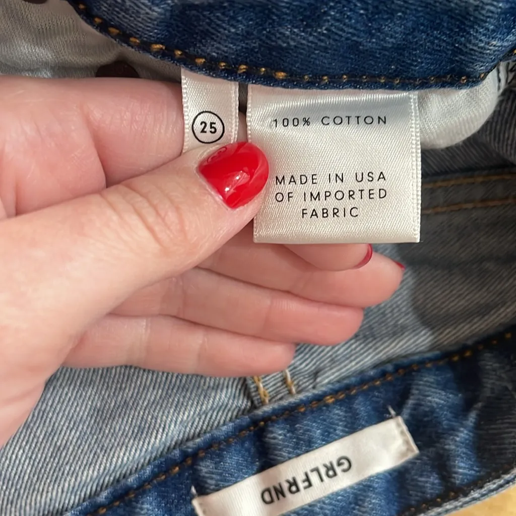 GRLFRND Cindy Classic Blue Denim Shorts - Image 4