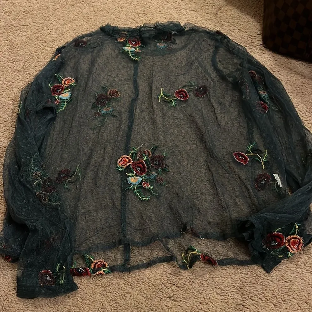 Zara sheer floral top L - Image 2