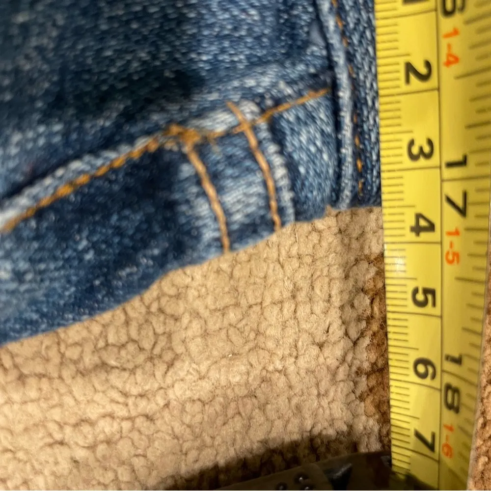 Current/Elliott The Boyfriend Roll Short Denim Shorts - Image 6