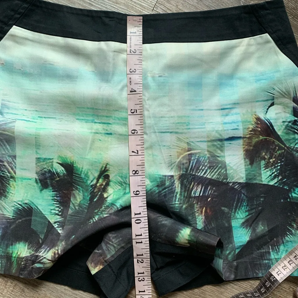 Ted Baker London Sew in Love Jasiri Palm Tropical Shorts 2 - Image 6
