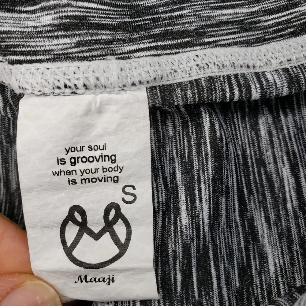 Maaji  Impulse High Rise Legging White/Black Activewear Workout Yoga Small - Image 6