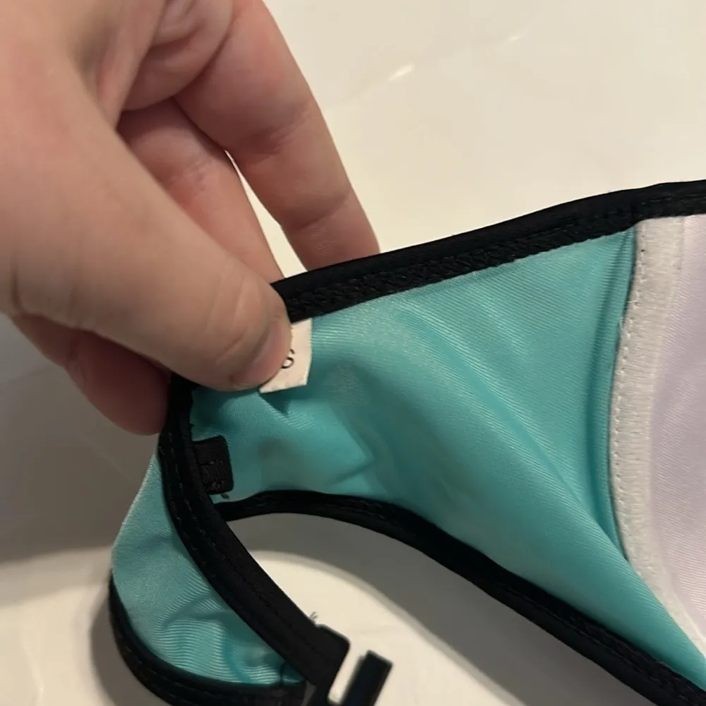 Colorblock Small Women’s Bikini Top Blue Pink White Strapless Swim - Image 3