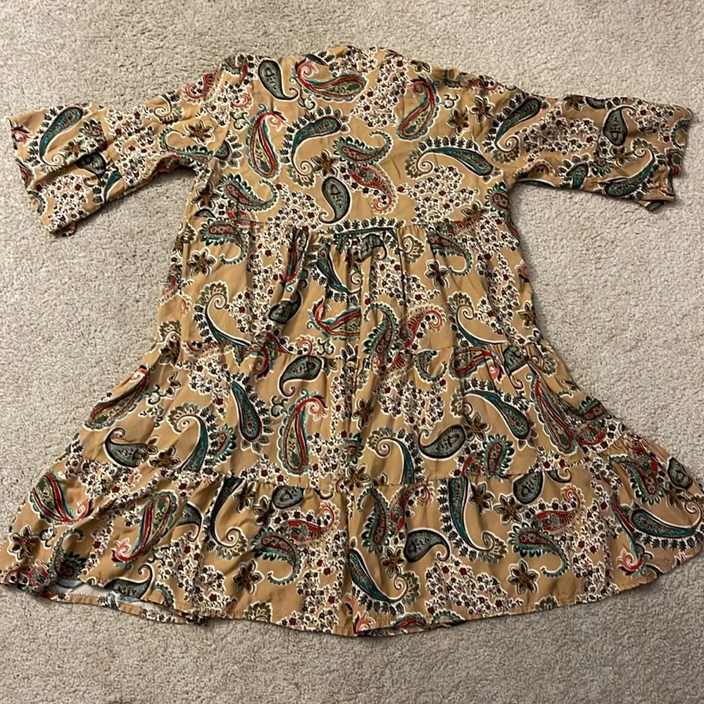 Women’s M.M Muenchen Germany unique find tiered tan flowy midi dress size medium - Image 9