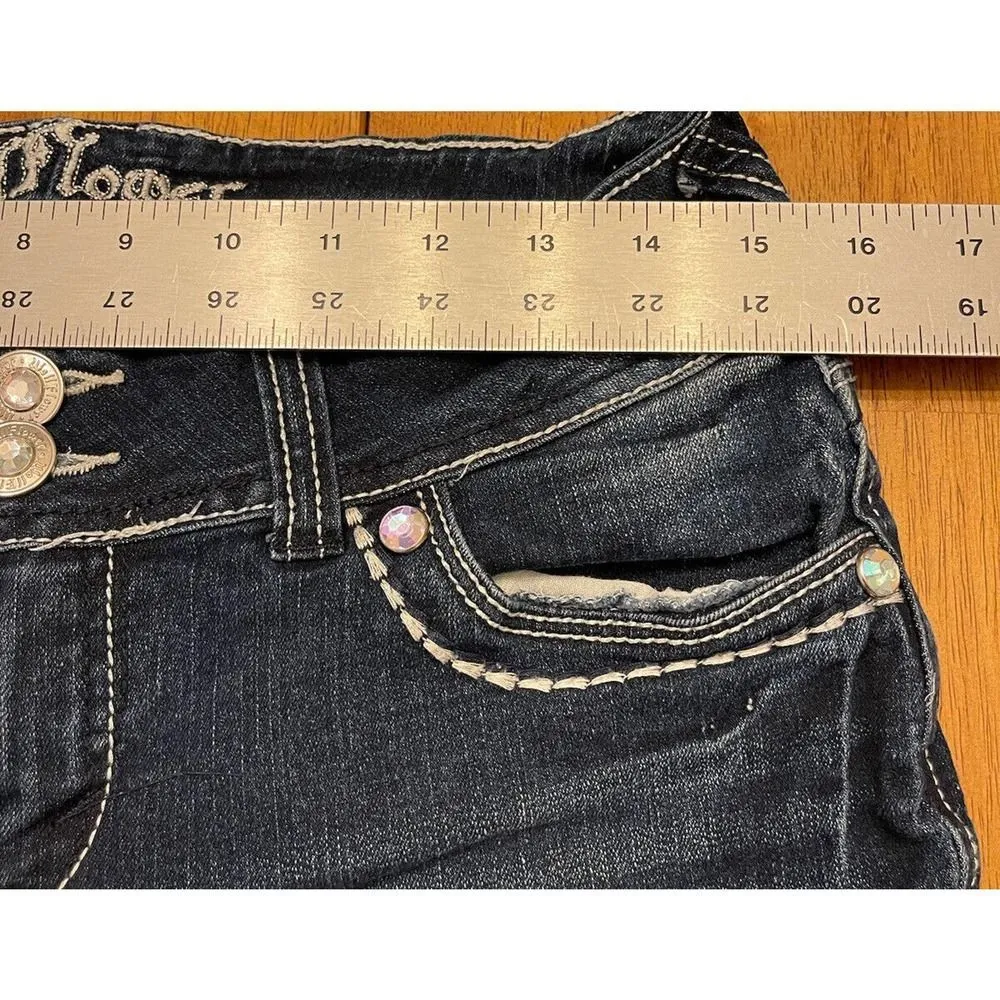 Wallflower Size 7 Dark Wash Low-Rise Skinny Leg Capri Jeans w/20" Inseam - EUC - Image 7