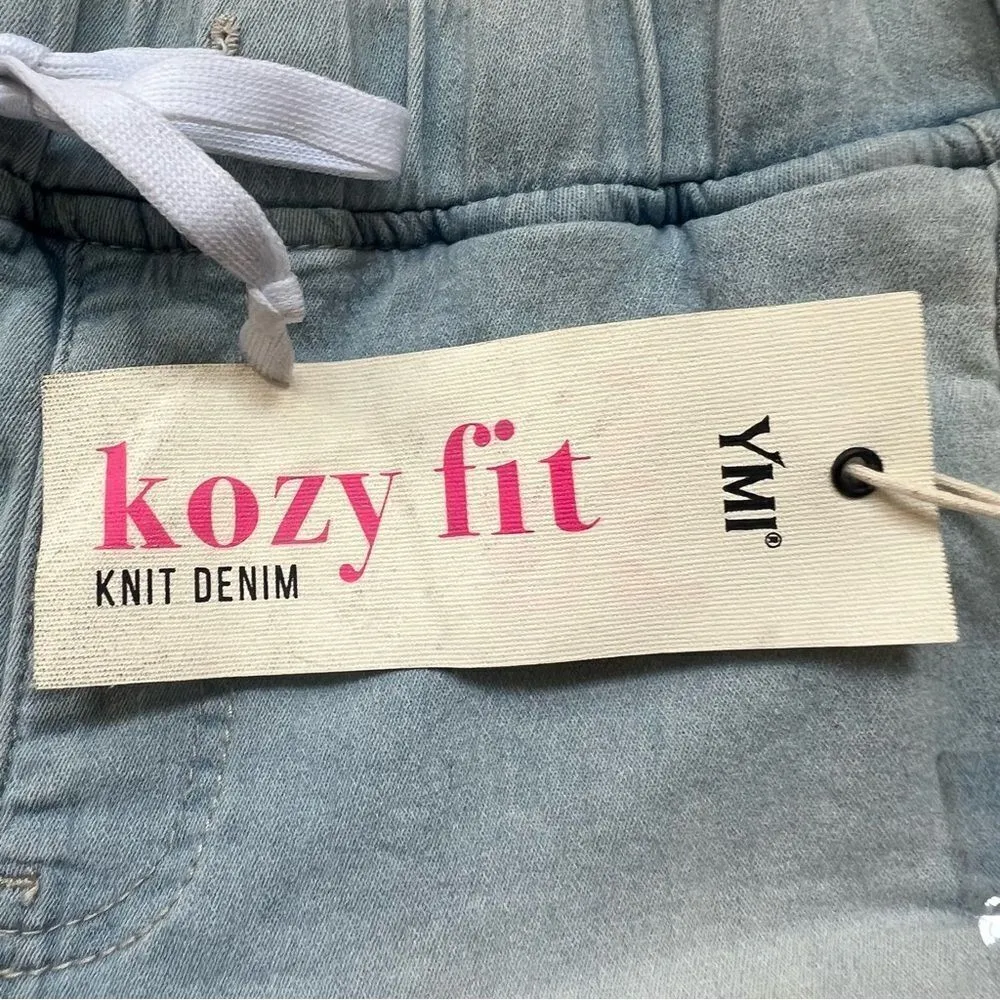 YMI NWT Jeans Kozy Fit Knit Denim Shorts High Rise Light Wash Blue Size  Medium - Image 5