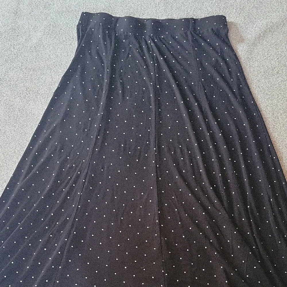 Torrid Black Maxi Skirt Modest Polka Dot White  Size 0 - Image 6