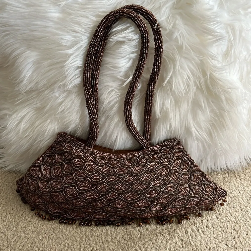 Vintage brown beaded fish scale triangle shape double handle satin handbag purse - Image 3