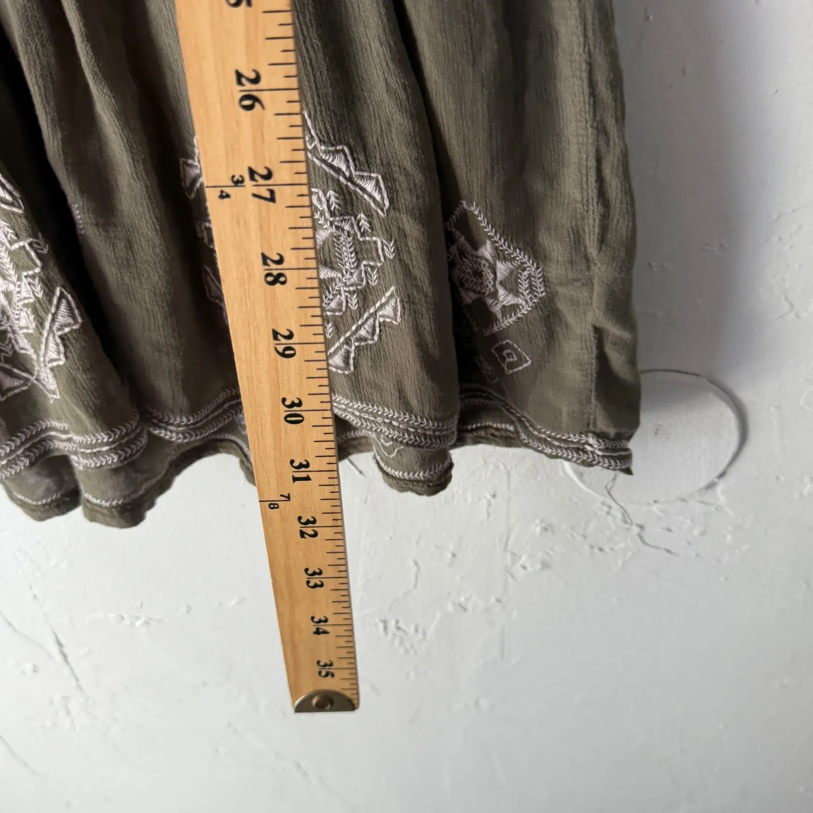 Knox Rose Dress Size S Olive Green Embroidered Boho Short Sleeve Boho Peasant‎ - Image 4