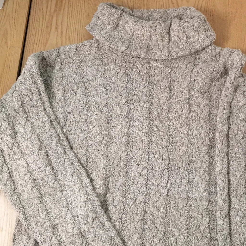 Women Liz Wear Turtleneck Sweater Super Soft Stretchy Warm Tan Khaki Size Medium - Image 2