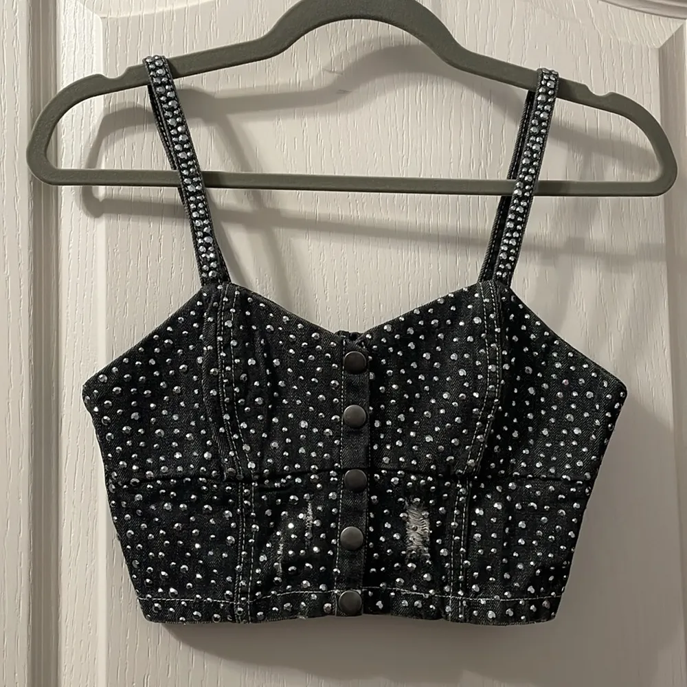 💙💖 NEW Boot Barn Denim Studded Cropped Bustier Top Gray Size XS - Image 2